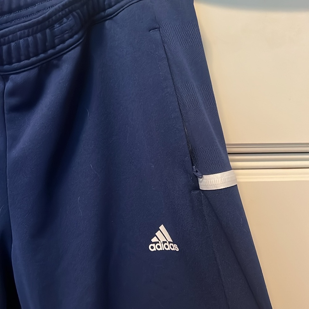 Sweats! - Picture 2 of 5
